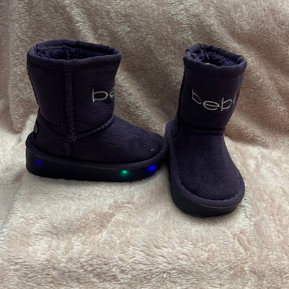 Purple bebe light up toddler boots.
